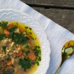 Zupa lekkostrawna krok po kroku: delikatny przepis, który ukoi żołądek